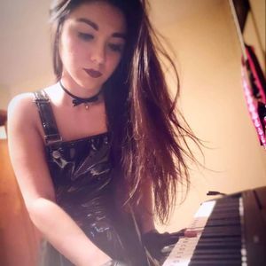 Meet your Posher, Melanie